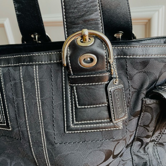 Coach Signature Canvas Tote - Picture 3 of 7
